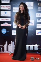 South Indian International Movie Awards 2016 Day 2